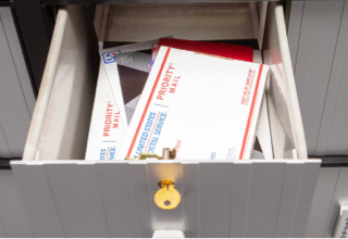 Casilleros de correos vs buzones inteligentes